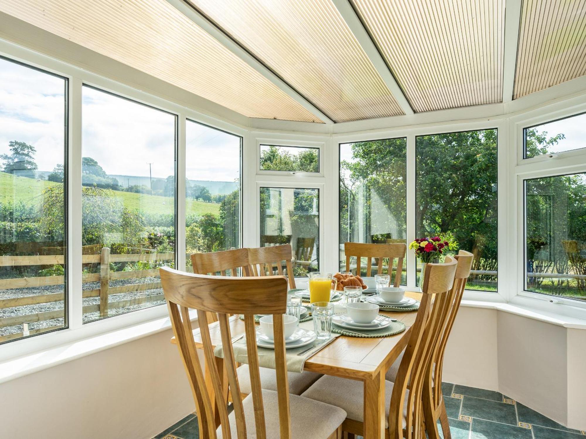Meadowcroft Vila Bettws Disserth Exterior foto